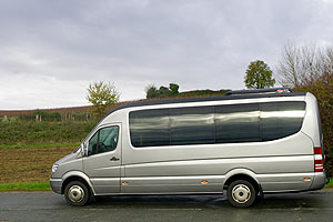 location minibus VIP sans chauffeur
